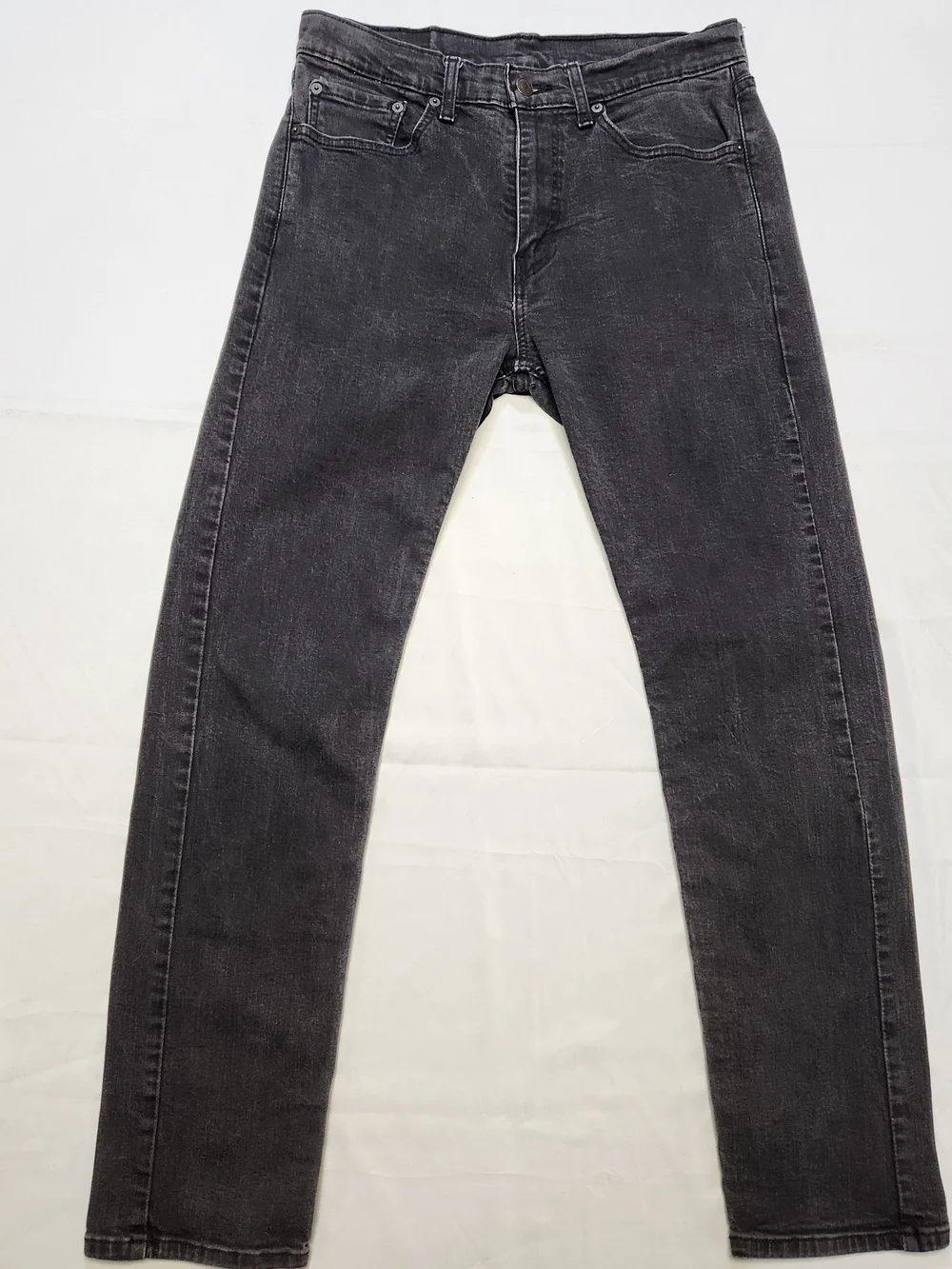 Levi's 505 Regular Fit 32x32 Straight Leg Black Jeans Dark Wash Actual 30x30 EUC